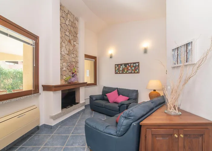 Aparthotel Del Rei Sole Monte Nai